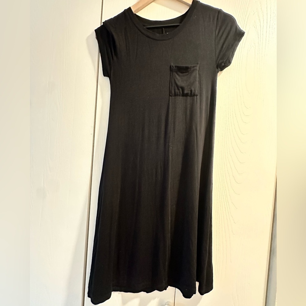 Market & Spruce Black T-Shirt Dress Crew Neck